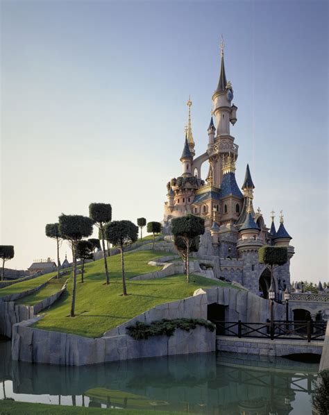 Disney History: August 1991 – Disneyland Paris Castle is topped off ...