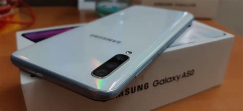 Samsung Galaxy A50 Review - The best mid-range option - PhoneWorld