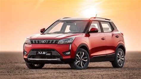 Own A Mahindra XUV300? You Better Read This | CarSaar