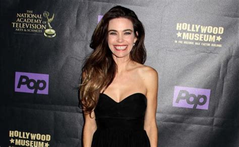 Amelia Heinle Bio, Wiki, Net Worth, Married, Husband, Age, Height