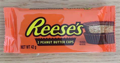 Reese's Peanut Butter Cups (History, Pictures & Commercials) - Snack History