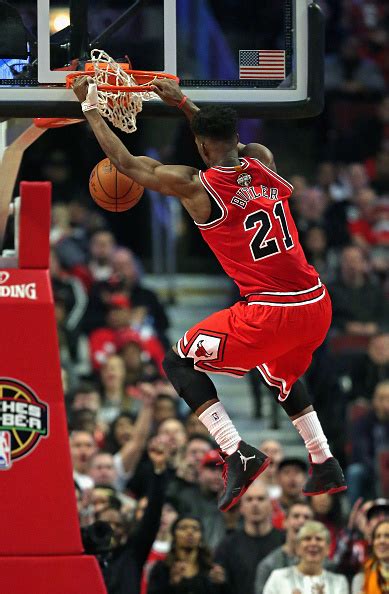 Jimmy-Butler-Dunk - SportBall