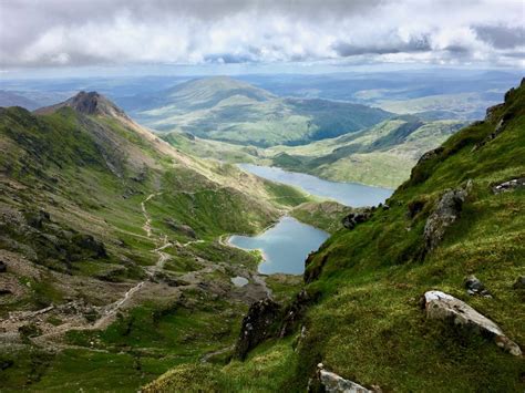 On Top of Wales: Climbing Snowdon with a Dog - Travelnuity