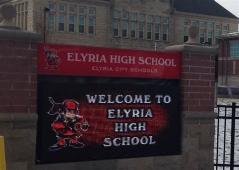 Graduation gown controversy at Elyria High School