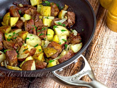 One-Skillet Roasted Steak & Potatoes - The Midnight Baker