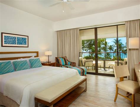 Mauna Kea Beach Hotel | Goop