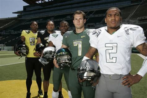 Oregon Football: Ranking the Ducks' 2010-2011 Uniforms | News, Scores ...