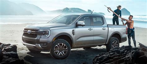 2024 Ford Ranger® | Featuring the New Raptor® Trim, Impressive Towing & More | Ford.ca