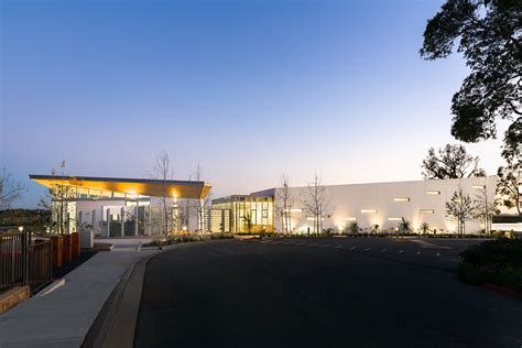 Gallery of National City Aquatic Center / Safdie Rabines Architects - 7