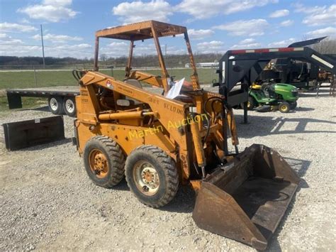 Case 1737 Skid Steer loader/ Uni-loader, runs & | Live and Online Auctions on HiBid.com