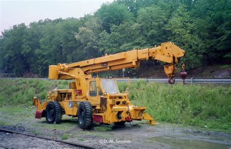 CR Mobile Crane CH 1536 Hillburn, NY Spring 1999 | Conrail Photo Archive