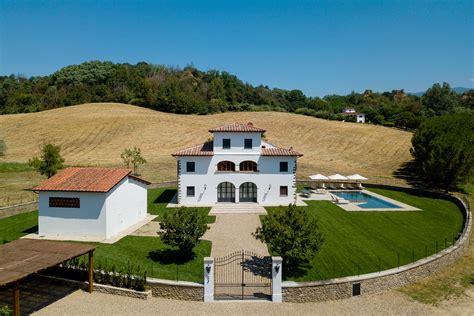 Tuscany Villa With Pool | Tuscany Luxury Rentals - SopranoVillas