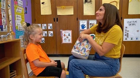 California School for the Deaf in Fremont - YouTube