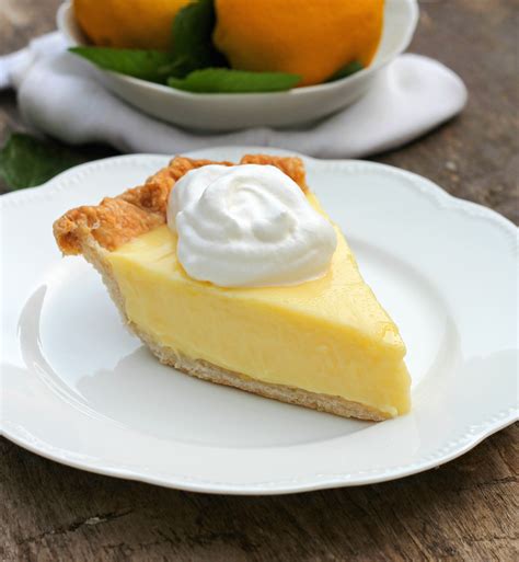 Sour Cream Lemon Pie - Bunny's Warm Oven