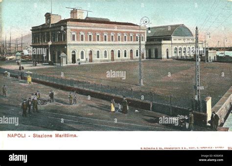 Napoli Stazione Marittima Stock Photo - Alamy