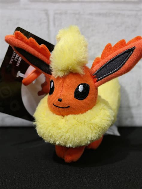 Eevee-Plushies - Nerdinsweden's Pokémon Collection