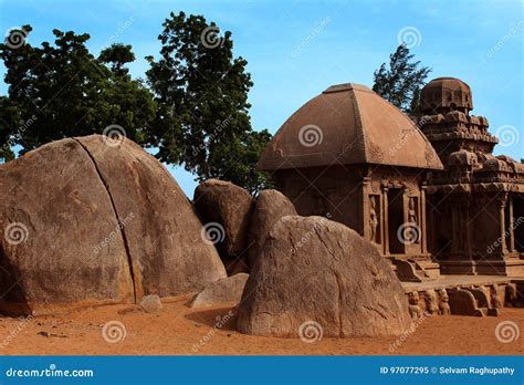 Mahabalipuram-five rathas stock image. Image of devotion - 97077295