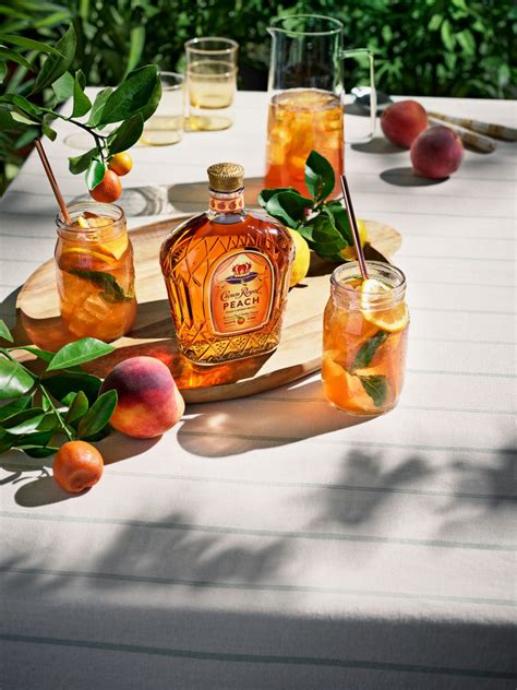 14 Crown Royal Peach Nutrition Facts of this Flavorful Whiskey - Facts.net