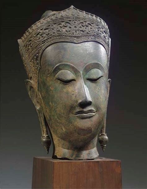 Beautiful Thai Ayutthaya Bronze Buddha Head