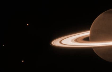 Saturn and its rings.. an "extraordinary" image from James Webb