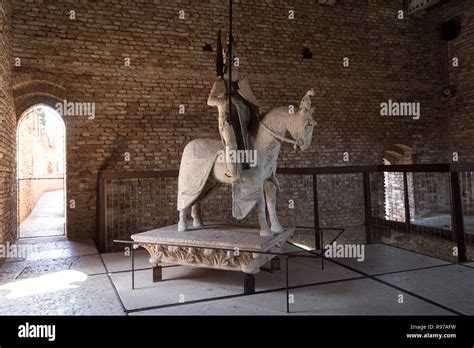 Museo di Castelvecchio (Castelvecchio Museum), Verona, Italy Stock ...