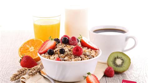 Cuatro beneficios de tomar un desayuno saludable a diario | Noticias de ...