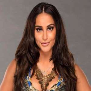 Aliyah (wrestler) Birthday, Real Name, Age, Weight, Height, Family, Facts, Contact Details ...