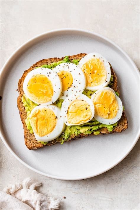 Avocado Toast with Egg (4 Ways) - Ethical Today