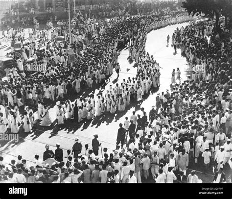 Satyagraha movement hi-res stock photography and images - Alamy