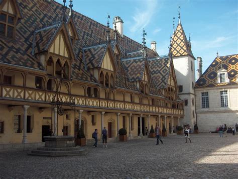 Things to do in Beaune - Attractions in Beaune