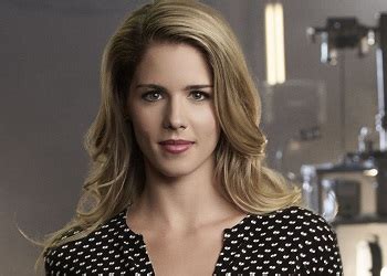 Persnickety Snark: The Awesomeness of Felicity Smoak