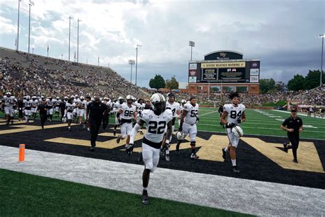 Vanderbilt-UNLV football 2023 live stream (9/16), How to watch online ...