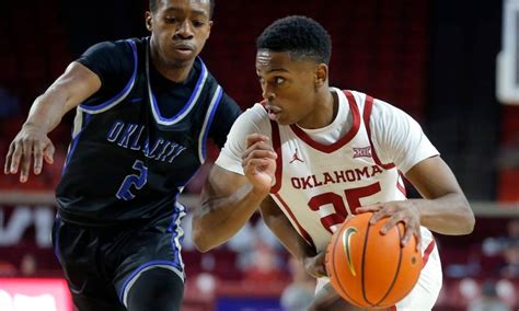 Oklahoma vs. Texas odds, tips and betting trends | December 31