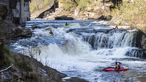 Whitewater Kayaking on the Cuyahoga River — Share the River