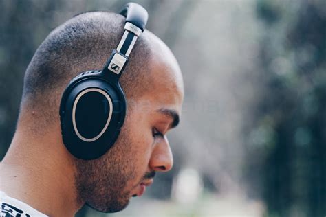 Sennheiser PXC 550 Review – Noise Cancelling Bluetooth Headphones