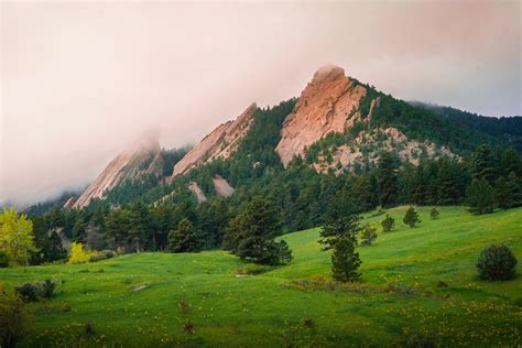 The 20 Best Hikes in Colorado, Through Alpine Meadows and Otherworldly ...