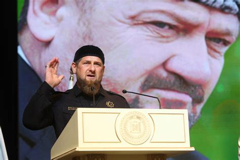 Chechen leader evacuates 8 children and mothers from Iraq