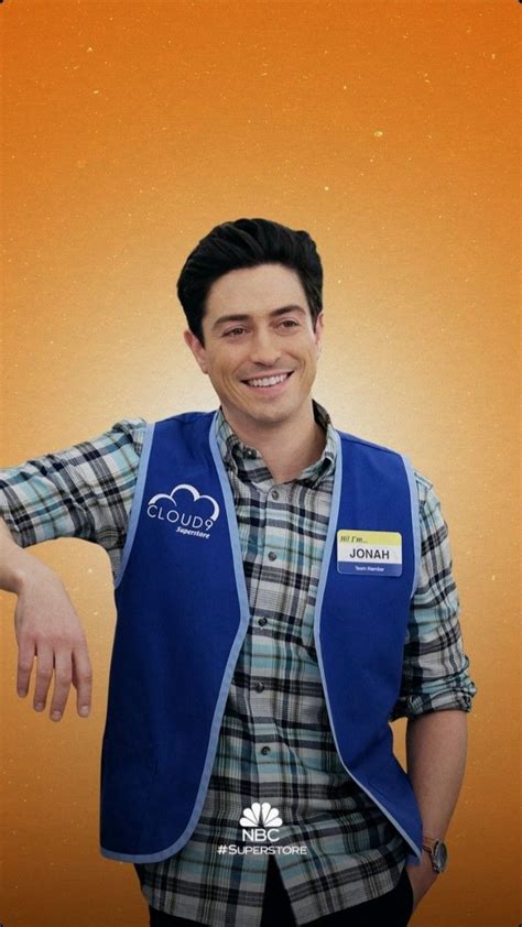 Superstore Jonah | Netflix filmes e series, Papéis de parede engraçados, Netflix