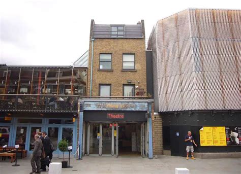 Young Vic Theatre, London Southwark - e-architect