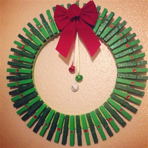 My clothespin Christmas wreath! | Christmas clothespins, Christmas wreaths diy, Easy christmas ...