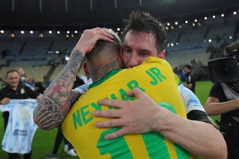 Lionel Messi vs Neymar | Argentina Win | VIDEO: Lionel Messi Consoles ...