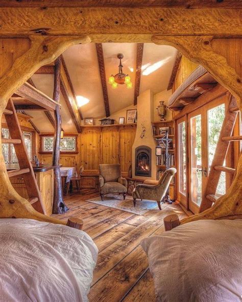 Beautiful cottage interior - Cozy & Comfy | Tree house interior, Tree ...