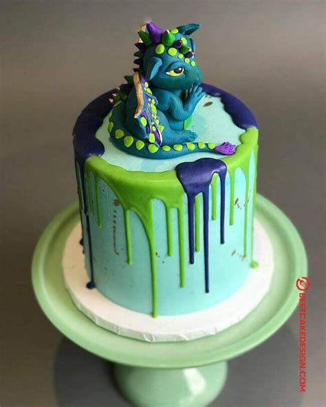 50 Dragon Cake Design (Cake Idea) - March 2020 | Dragon birthday cakes, Dragon cakes, Dragon cake