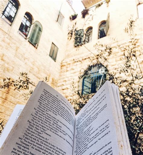 Reading Setting - Jerusalem, Israel