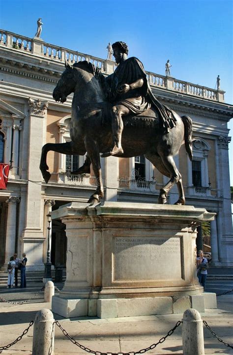 Statue Marco Aurelio in Rome, Italy Editorial Photography - Image of ...