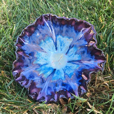 Cone 6 bowl w/ Amaco Obsidian & Smokey Merlot & Coyote Ice Blue | Glazes for pottery, Pottery ...