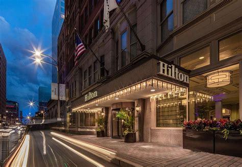 HILTON ST. LOUIS DOWNTOWN AT THE ARCH $76 ($̶2̶1̶7̶) - Prices & Hotel Reviews - Saint Louis, MO ...