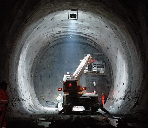 Two Way Radios for Tunnel Construction Projects