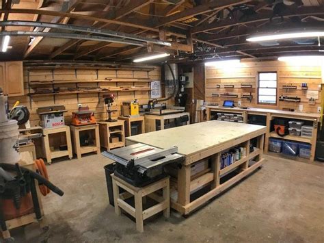 Code: 8900337368 | Basement workshop, Woodworking garage, Woodworking shop layout