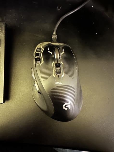 The Logitech G700S is the best mouse Logitech ever produced, and maybe ...